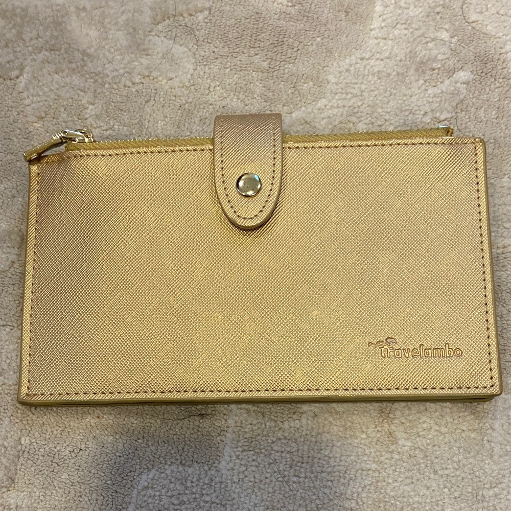 TravelamboWomen's RFID Blocking Bifold Multi
Card Case Wallet with Zipper Pocket
